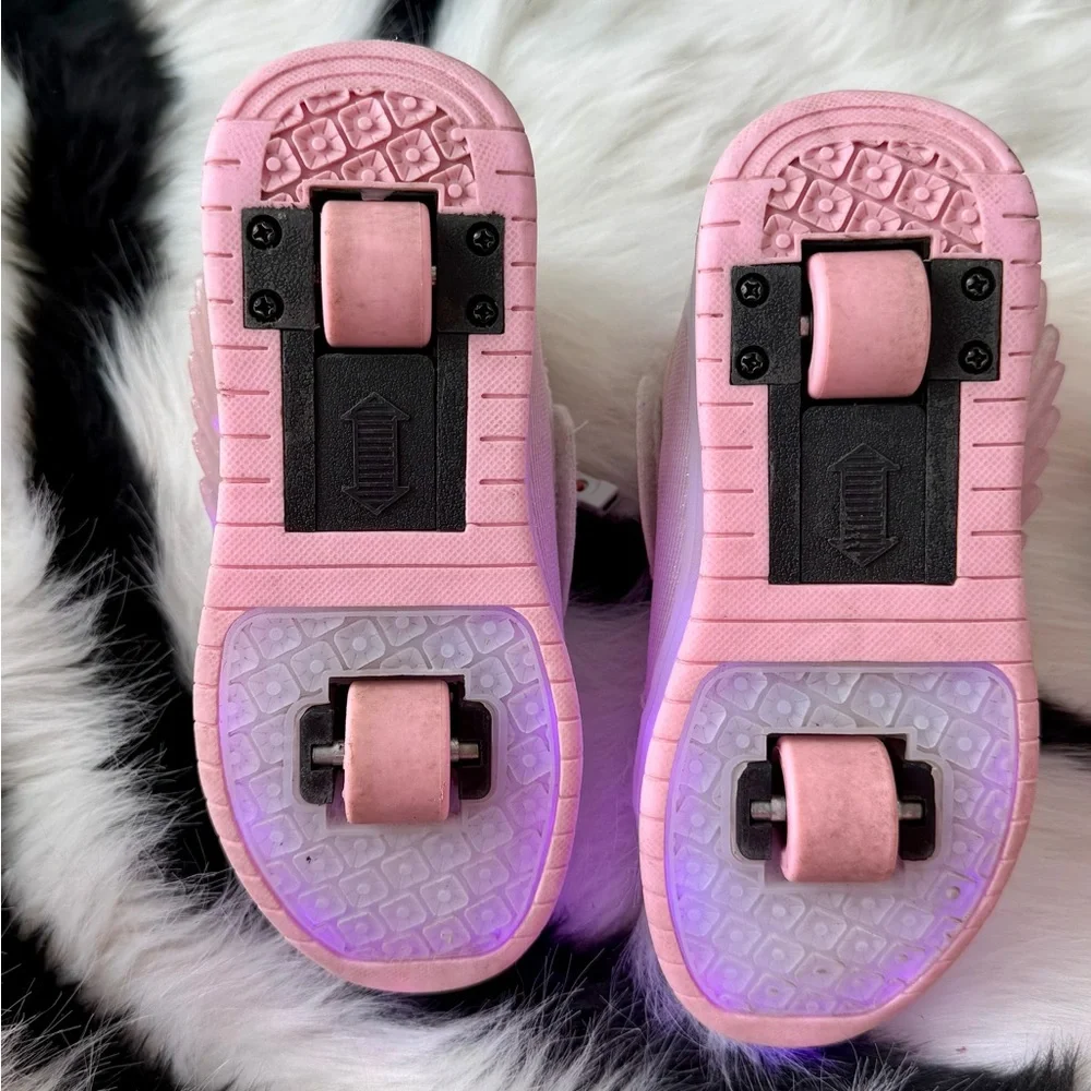 Little Girls Shoe Bundle - Aikuass LED roller sneakers and Dream Pairs booties - Picture 9 of 16
